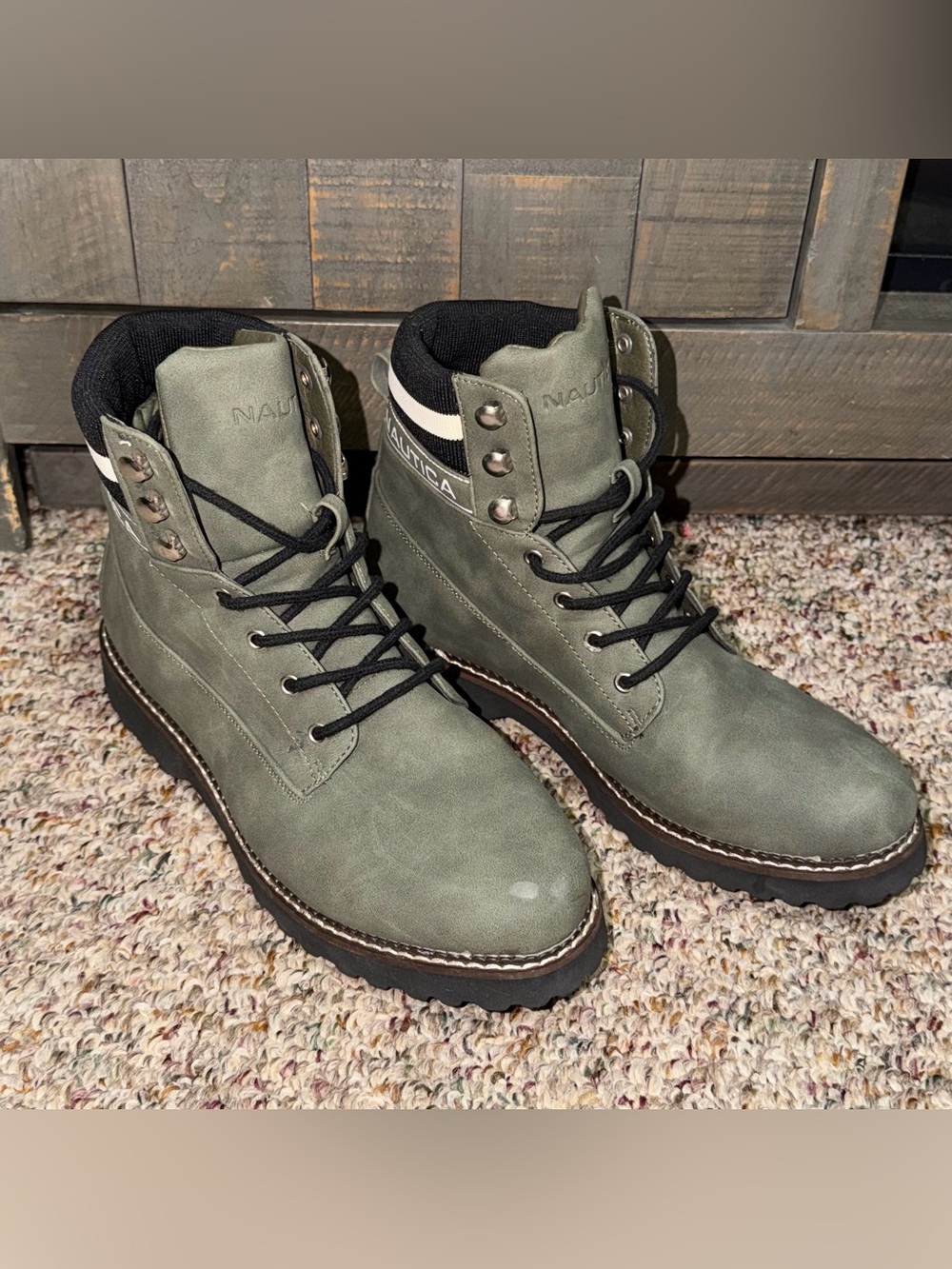 Nautica Men's size 10 Olive Green Lace-Up Rugged Ankle Boots